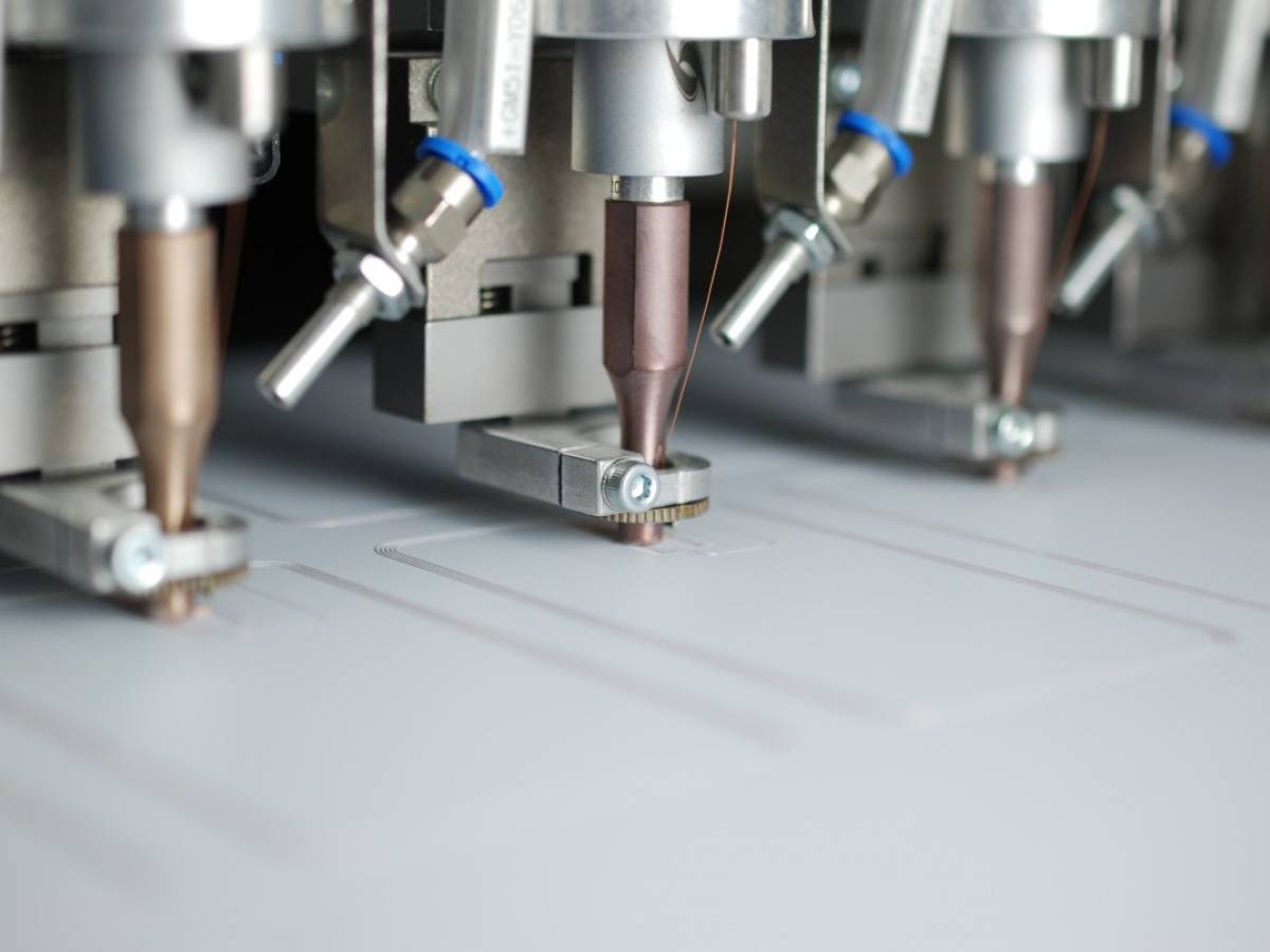 Preview Image for Subpage: RFID Inlay Production